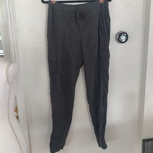 8tall jogger Tencel. 
#3